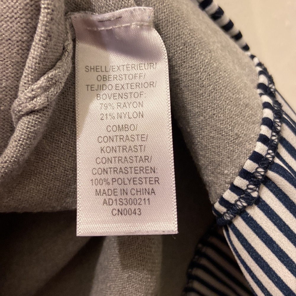 Adriana Papell Sweater Shirt Tunic Grey Medium - Picture 6 of 6